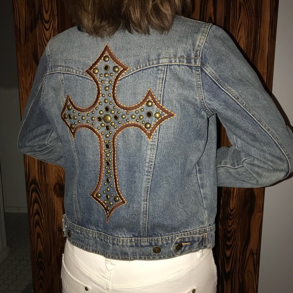 Jean jacket - Picture 1 of 2